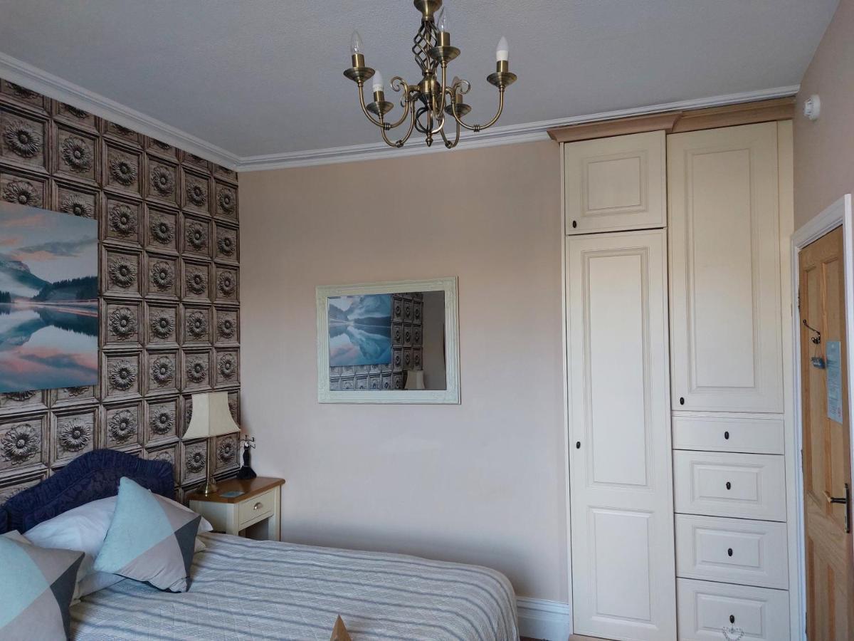Invergarry Room Only Guest House For Adults Windermere Exteriör bild