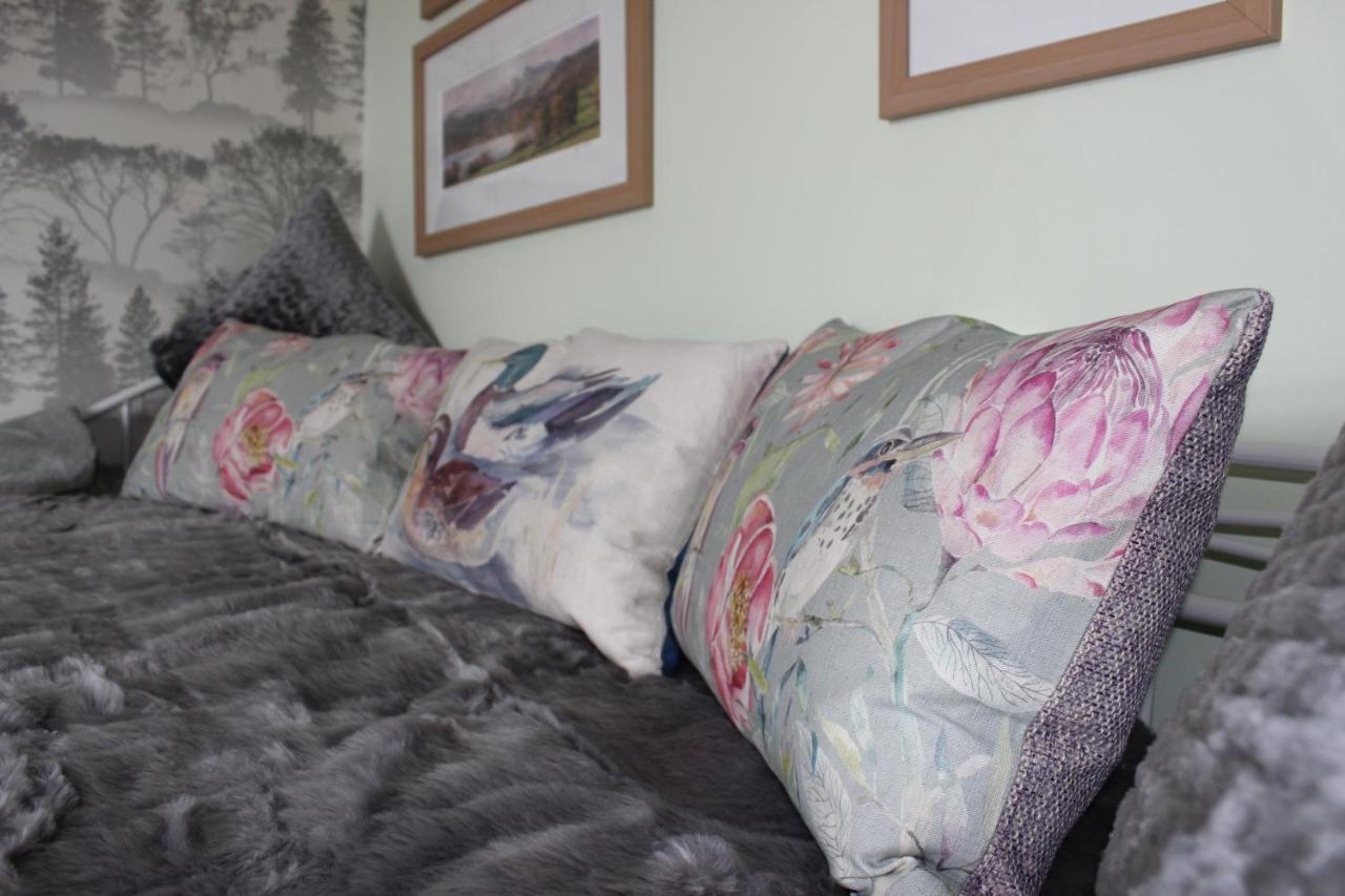 Invergarry Room Only Guest House For Adults Windermere Exteriör bild